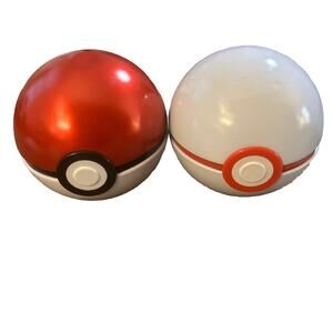 2 EMPTY Pokemon Balls - Clip On Balls